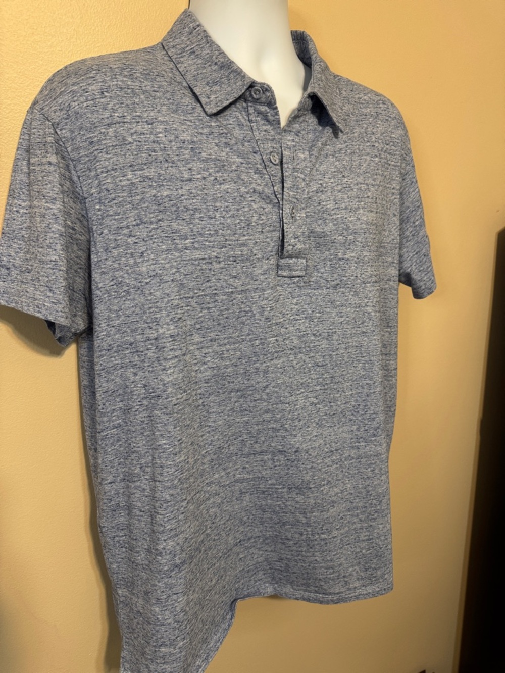 Grayers Heathered Light Blue Polo Shirt. Size Large